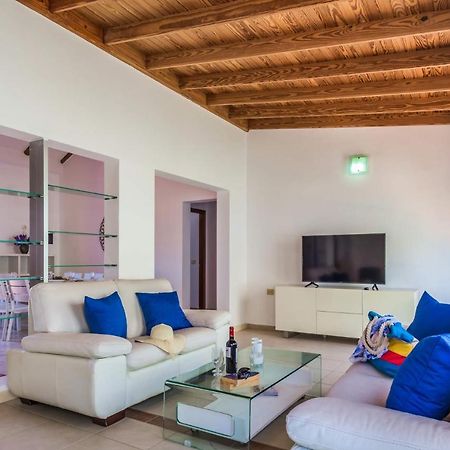 Villa Solmen By Villa Plus Corralejo Extérieur photo