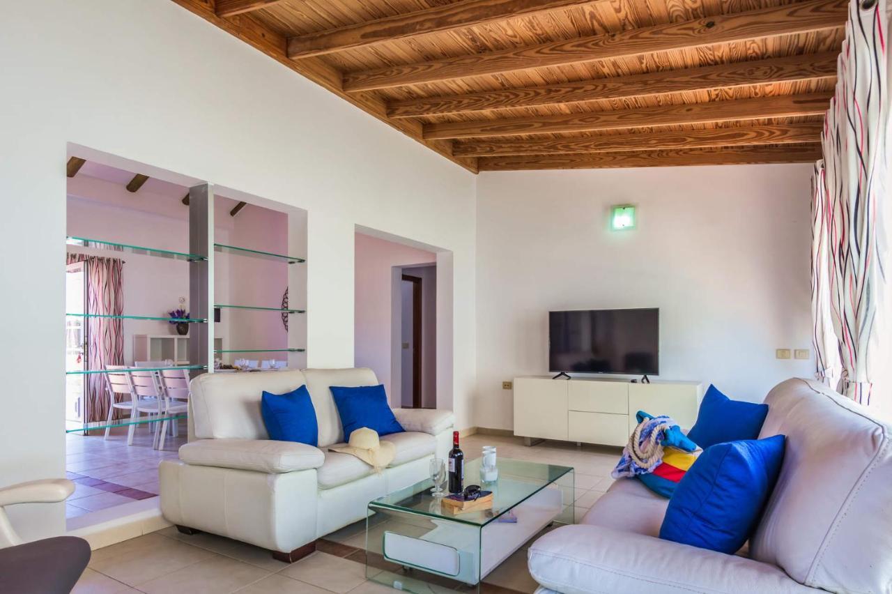 Villa Solmen By Villa Plus Corralejo Extérieur photo